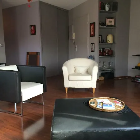 Proche Victoire アパート